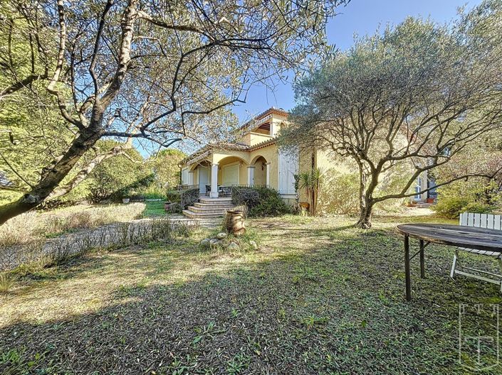 Image No.8-3 Bed House for sale