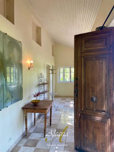 Image No.16-4 Bed House for sale