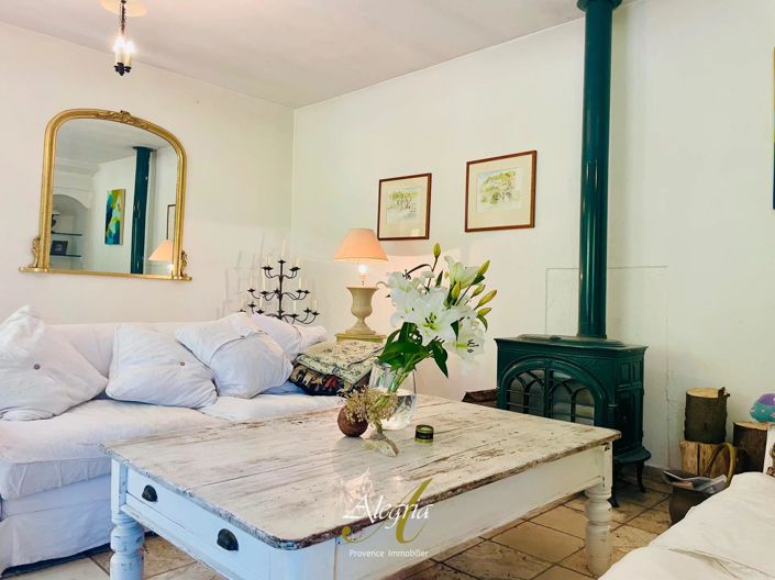 Image No.18-4 Bed House for sale