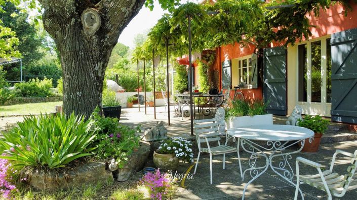 Image No.5-4 Bed House for sale