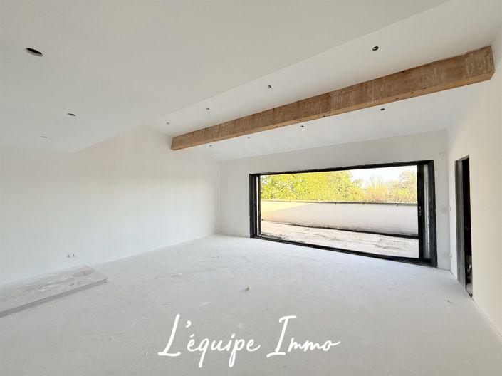 Image No.8-3 Bed Apartment for sale