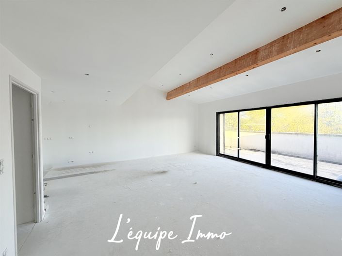 Image No.9-3 Bed Apartment for sale