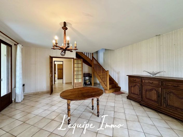 Image No.11-4 Bed House for sale