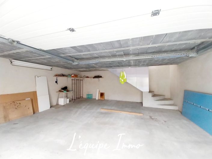 Image No.18-3 Bed House for sale