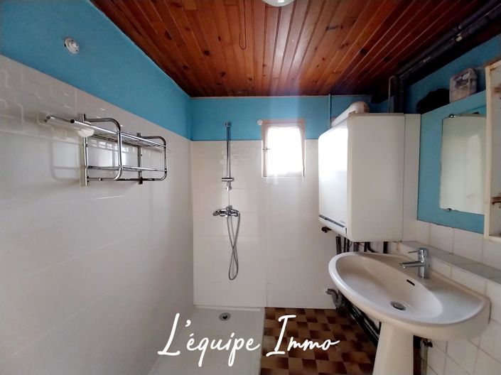 Image No.6-3 Bed House for sale