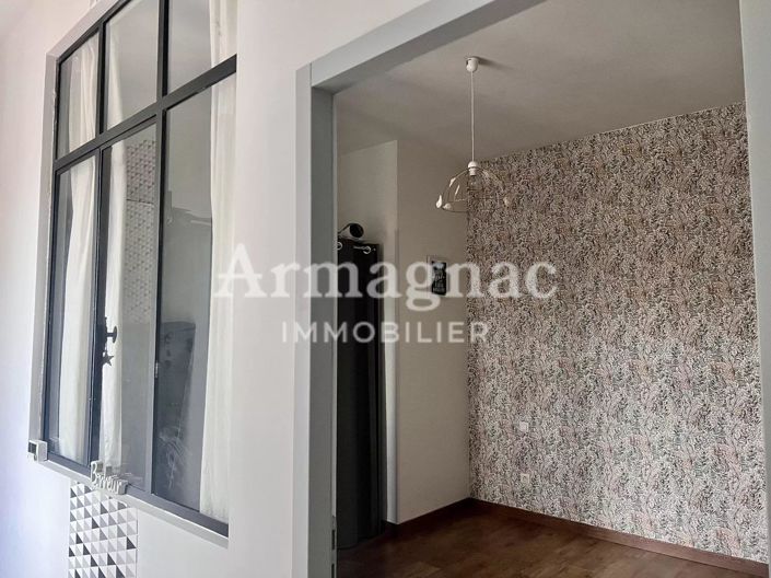 Image No.17-7 Bed House for sale