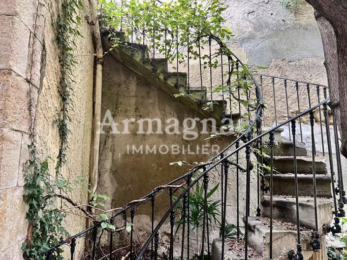 Image No.21-7 Bed House for sale