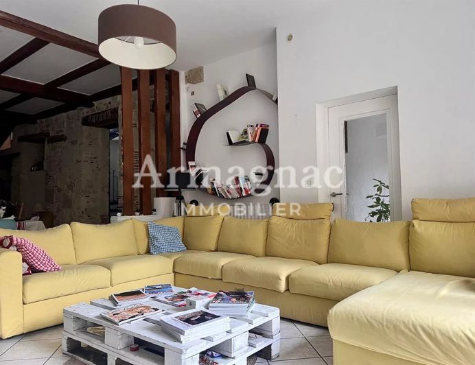 Image No.3-7 Bed House for sale