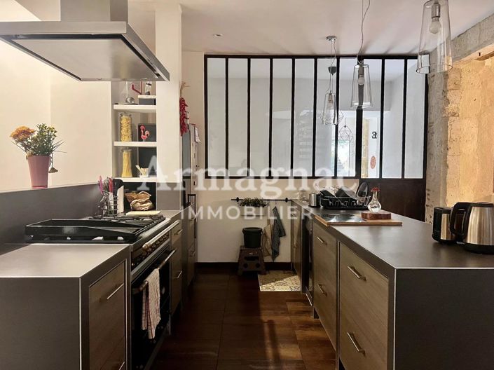 Image No.9-7 Bed House for sale