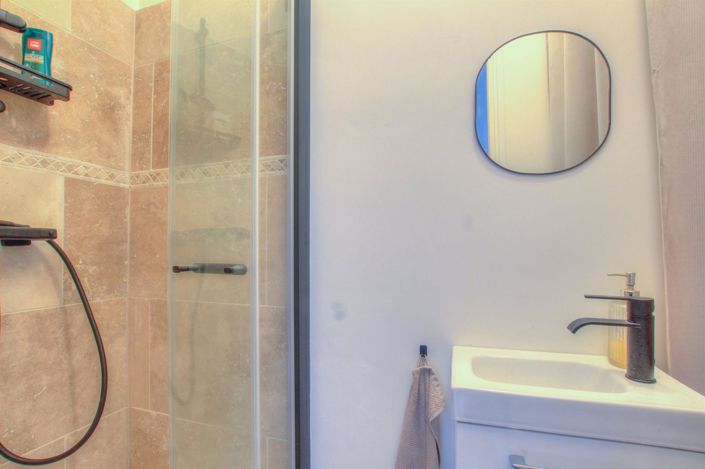 Image No.5-Maison de 4 chambres à vendre à Ferney-Voltaire