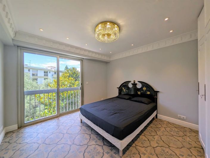 Image No.15-3 Bed Apartment for sale