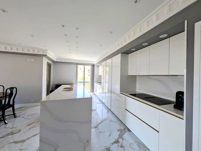 Image No.7-3 Bed Apartment for sale