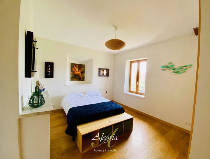 Image No.22-House for sale