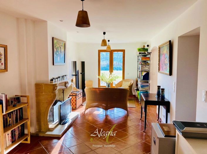 Image No.24-House for sale