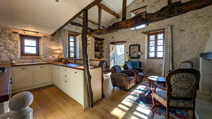 Image No.22-4 Bed House for sale