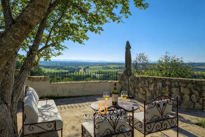 Image No.3-4 Bed House for sale