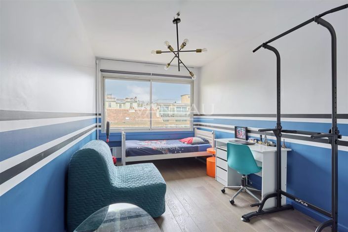 Image No.10-3 Bed Apartment for sale