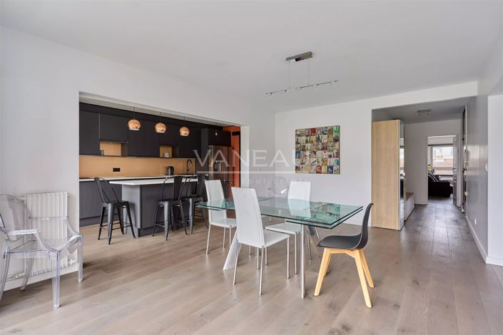 Image No.12-3 Bed Apartment for sale