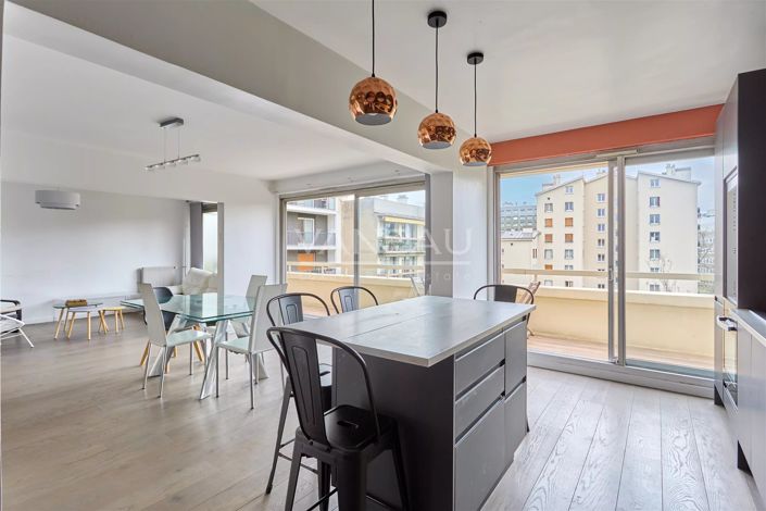 Image No.14-3 Bed Apartment for sale