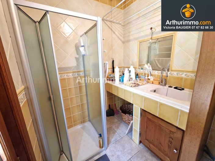 Image No.16-House for sale