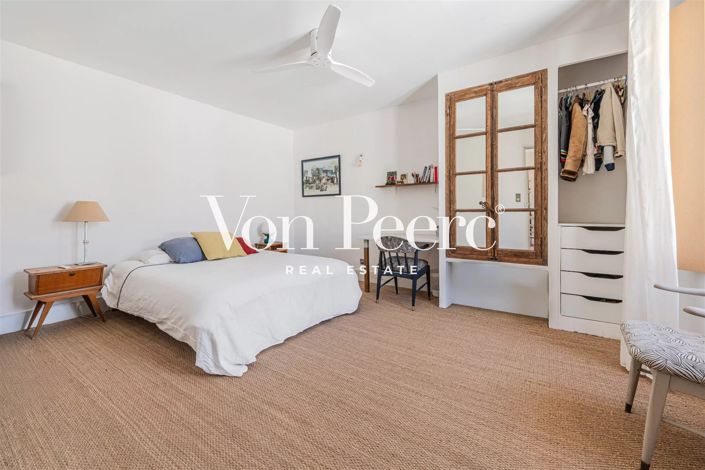 Image No.20-6 Bed House for sale