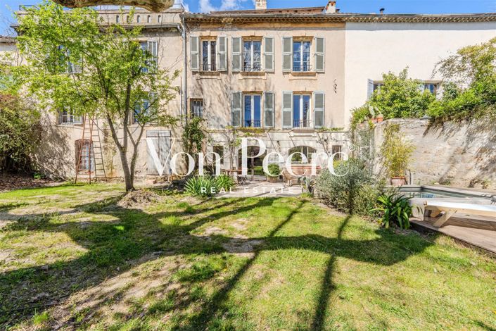 Image No.22-6 Bed House for sale