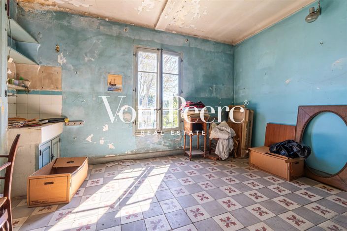 Image No.27-6 Bed House for sale