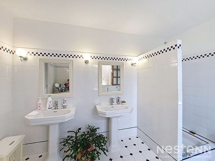 Image No.13-6 Bed House for sale