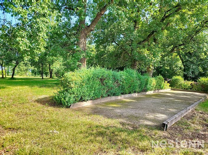 Image No.16-6 Bed House for sale