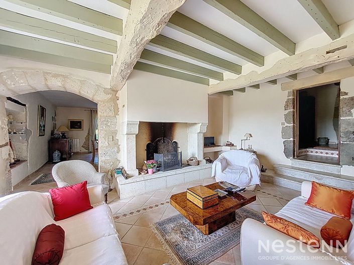 Image No.2-6 Bed House for sale