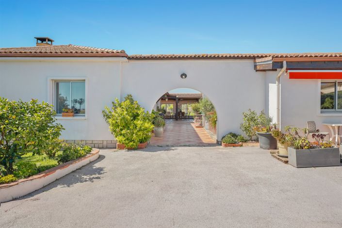 Image No.2-Maison de 5 chambres à vendre à Hyères