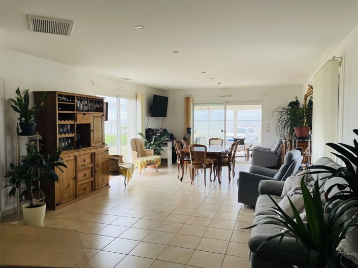 Image No.4-3 Bed House for sale