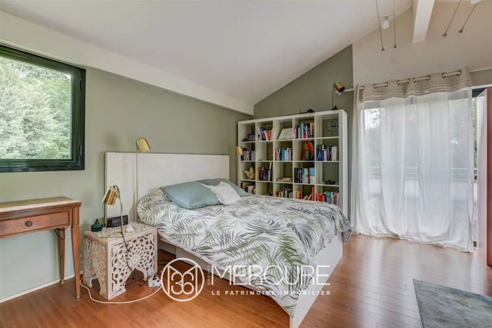 Image No.23-4 Bed House for sale