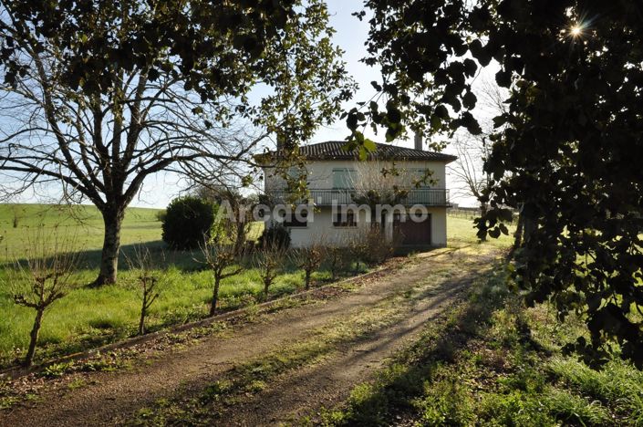 Image No.10-3 Bed House for sale