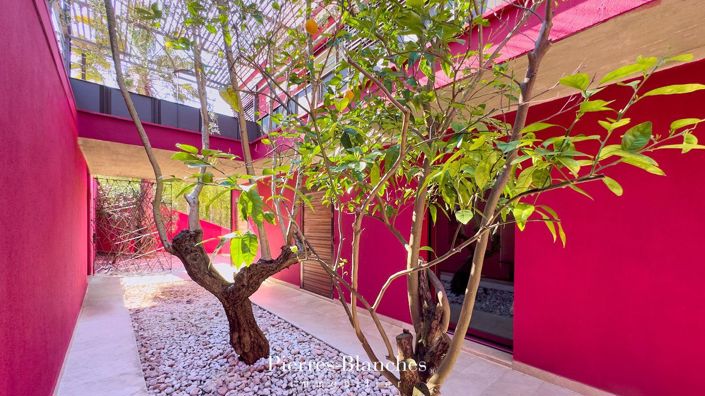 Image No.2-7 Bed House for sale