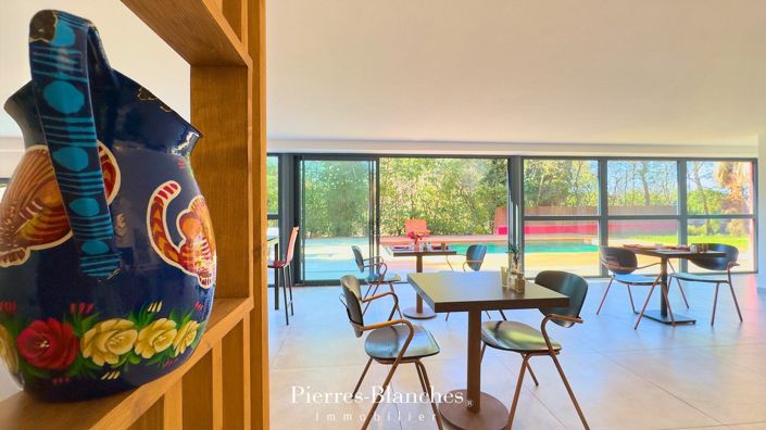 Image No.4-7 Bed House for sale