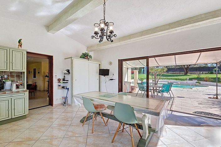 Image No.2-Maison de 4 chambres à vendre à Peymeinade