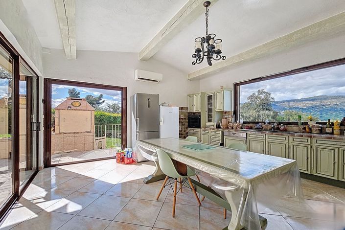 Image No.5-Maison de 4 chambres à vendre à Peymeinade