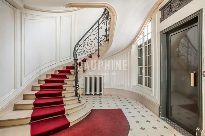 Image No.12-4 Bed Apartment for sale
