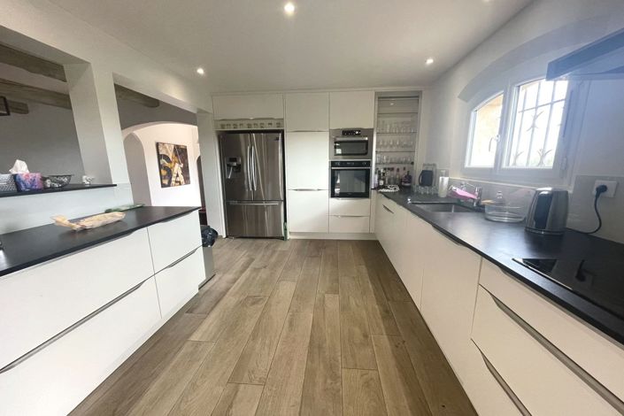 Image No.5-Maison de 4 chambres à vendre à Peymeinade