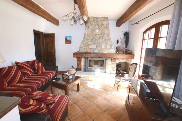 Image No.8-4 Bed House for sale