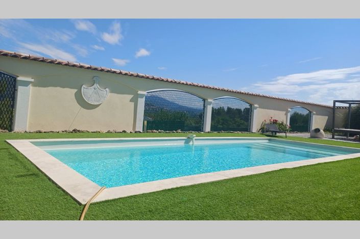 Image No.3-5 Bed House for sale