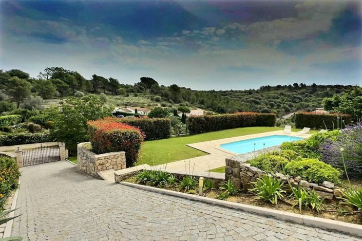 Image No.2-4 Bed House for sale