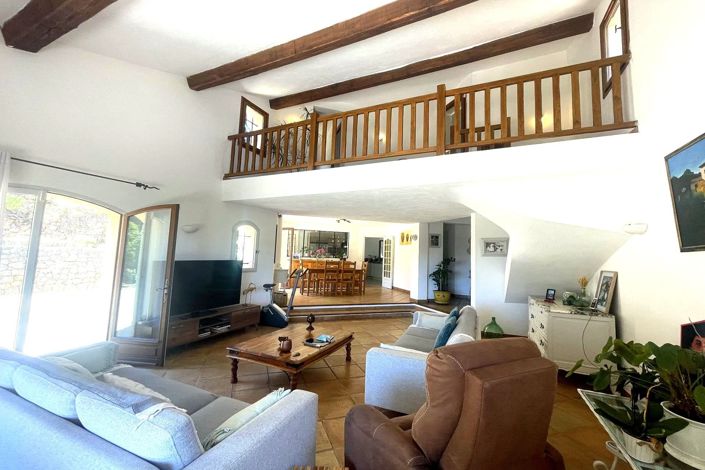 Image No.6-4 Bed House for sale