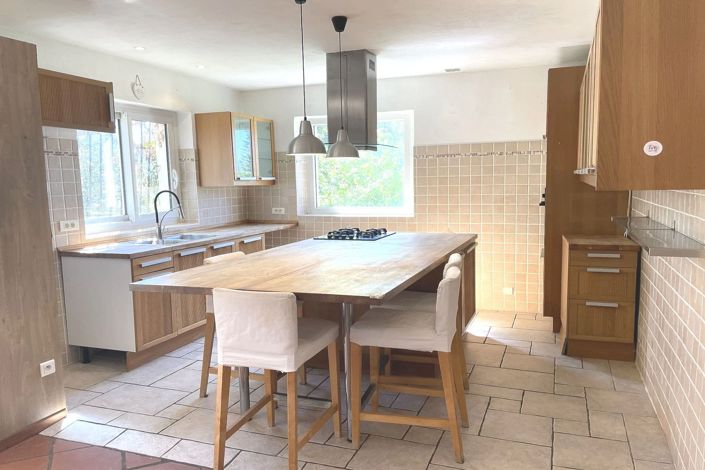 Image No.5-3 Bed House for sale