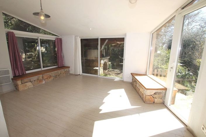 Image No.7-3 Bed House for sale