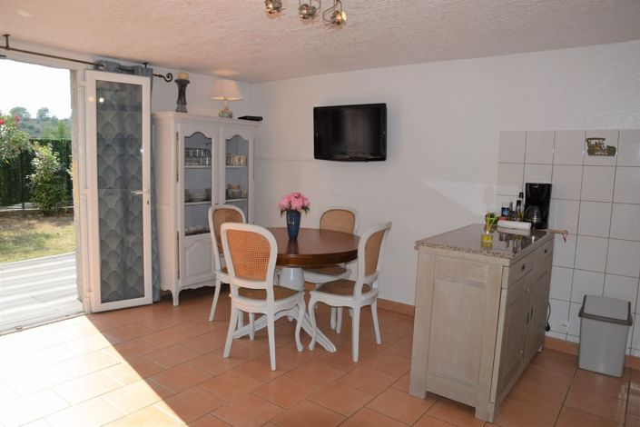 Image No.18-4 Bed House for sale