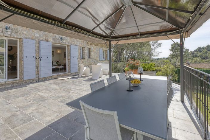 Image No.3-4 Bed House for sale