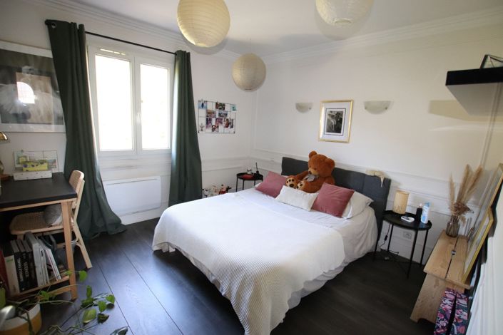 Image No.15-4 Bed House for sale