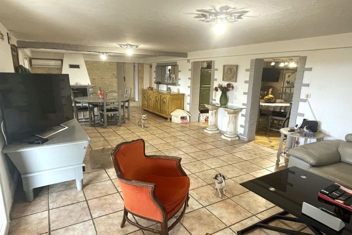 Image No.3-4 Bed House for sale